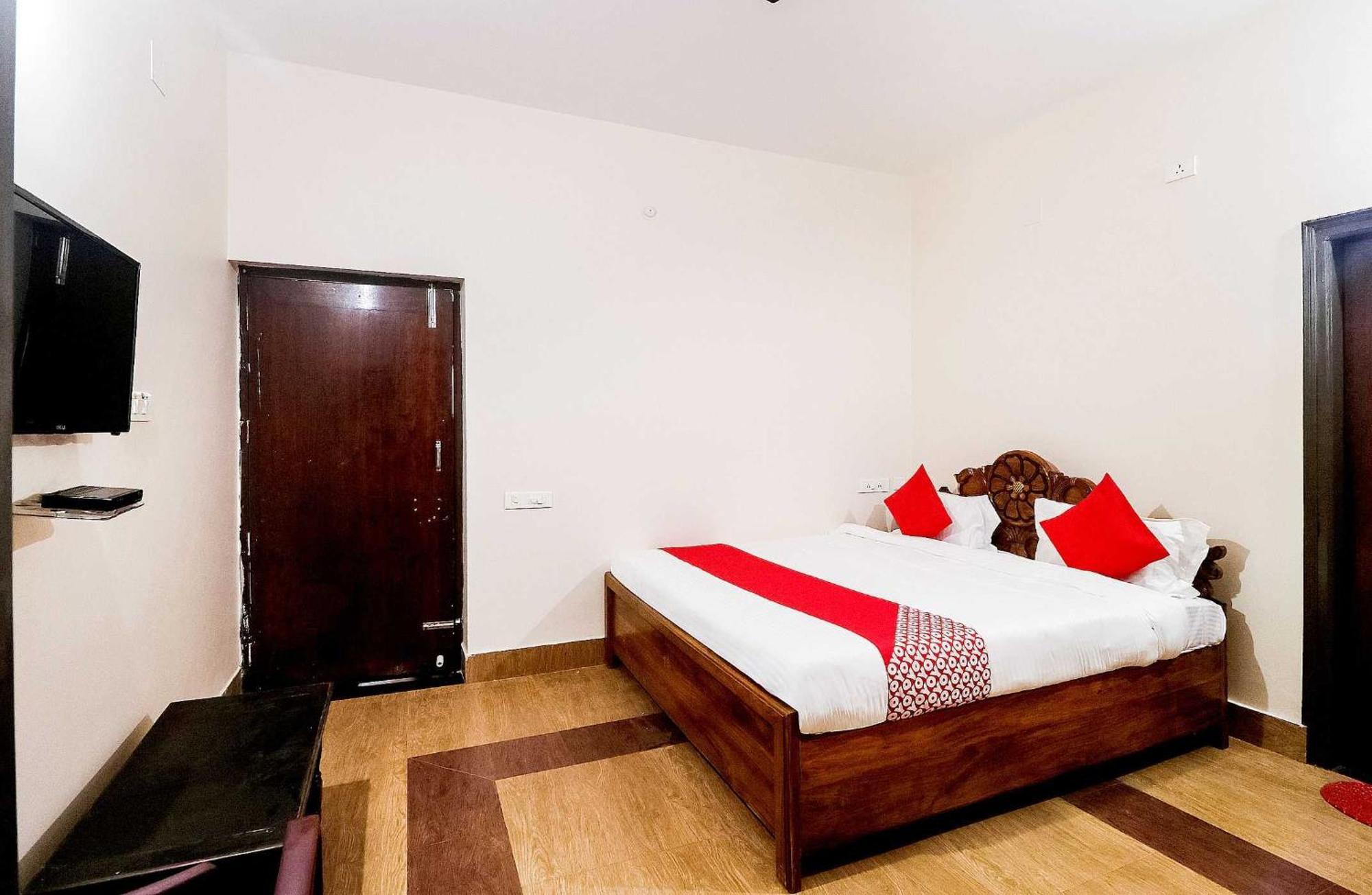 Hotel O Purple Villa Bhubaneswar Buitenkant foto