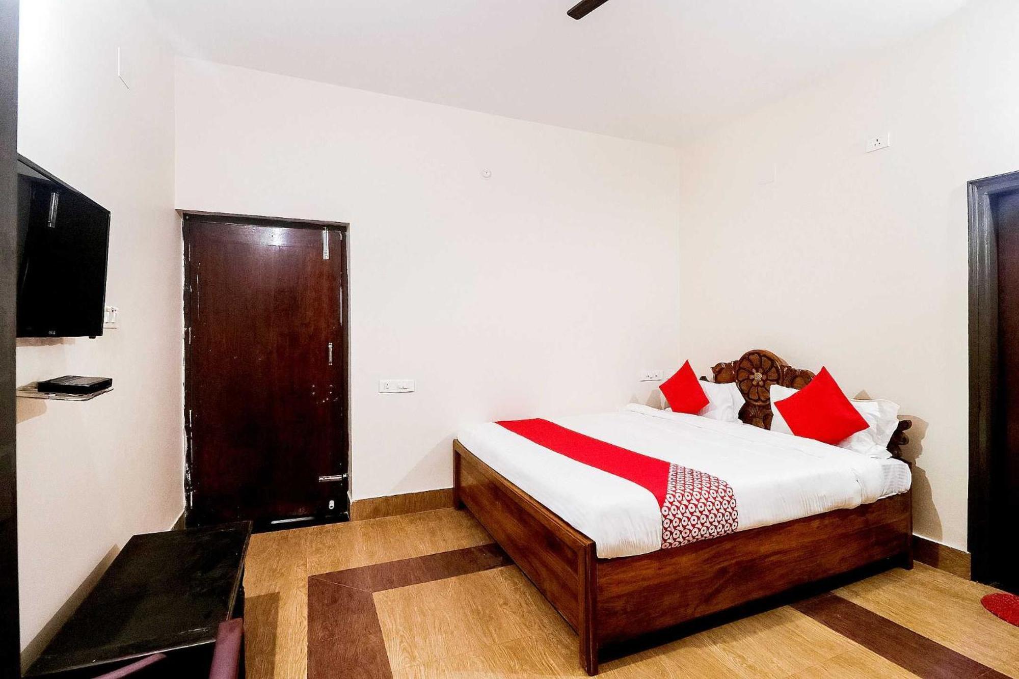 Hotel O Purple Villa Bhubaneswar Buitenkant foto