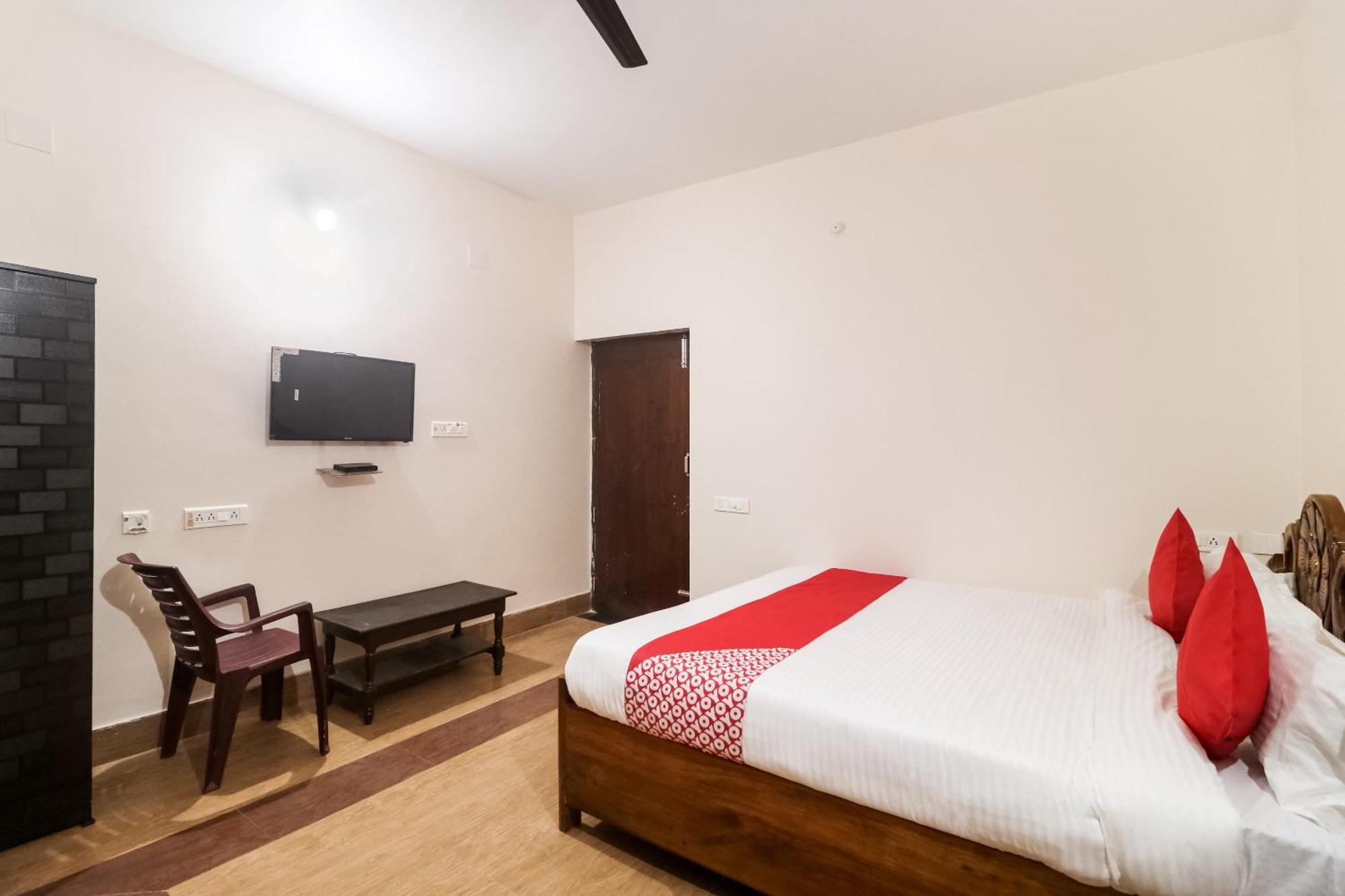 Hotel O Purple Villa Bhubaneswar Buitenkant foto